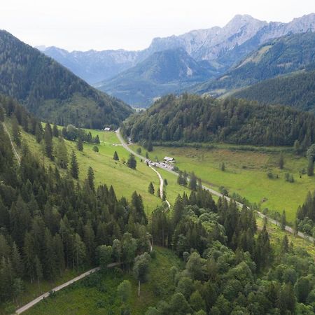 Хостел Zickerreith Almhutte Rosenau am Hengstpass Экстерьер фото