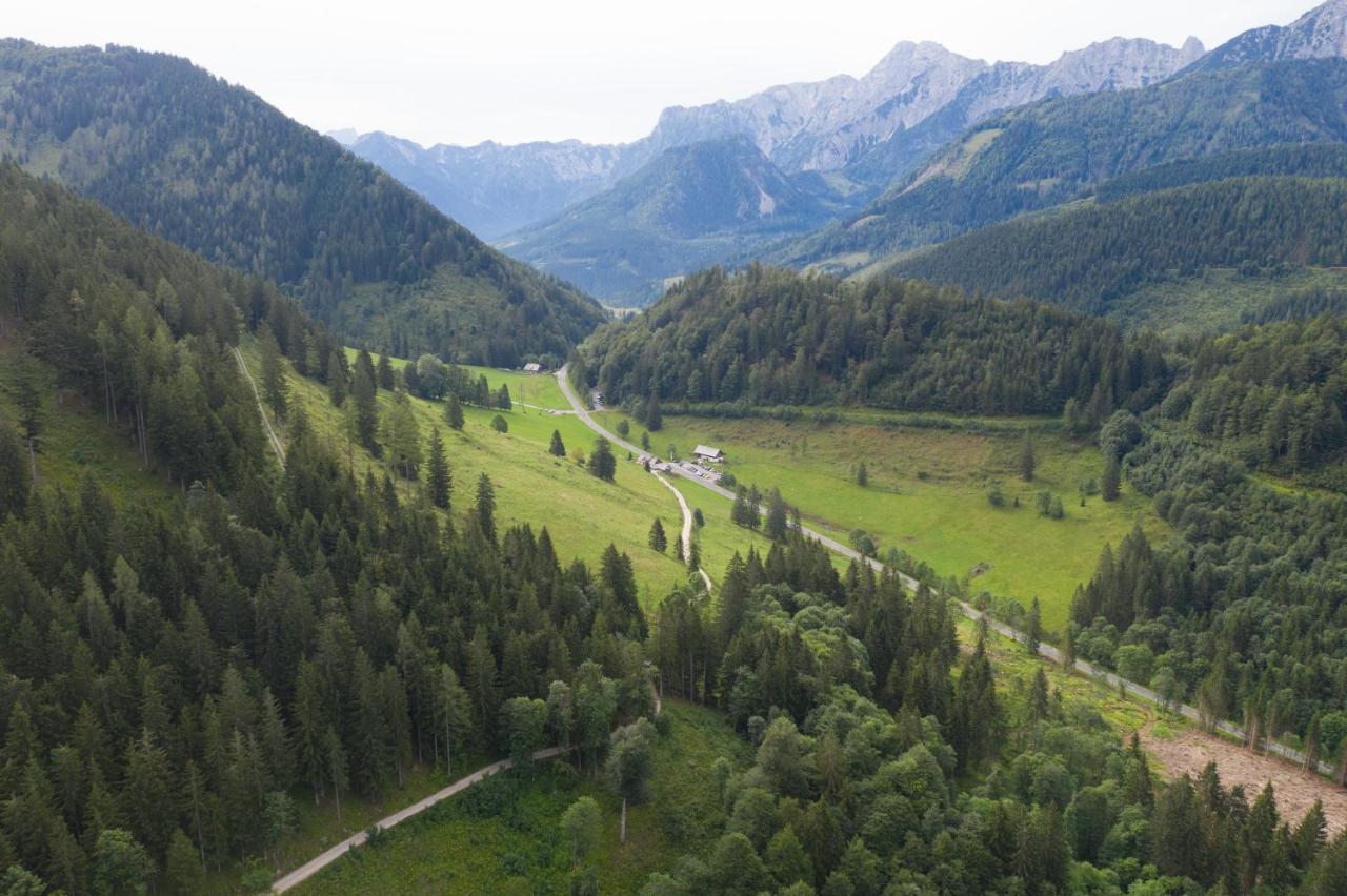 Хостел Zickerreith Almhutte Rosenau am Hengstpass Экстерьер фото